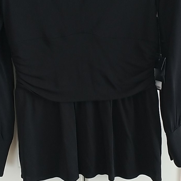 WORTH New York, Black Jersey Kylie V Neck Blouse Sz 8 - Picture 12 of 15